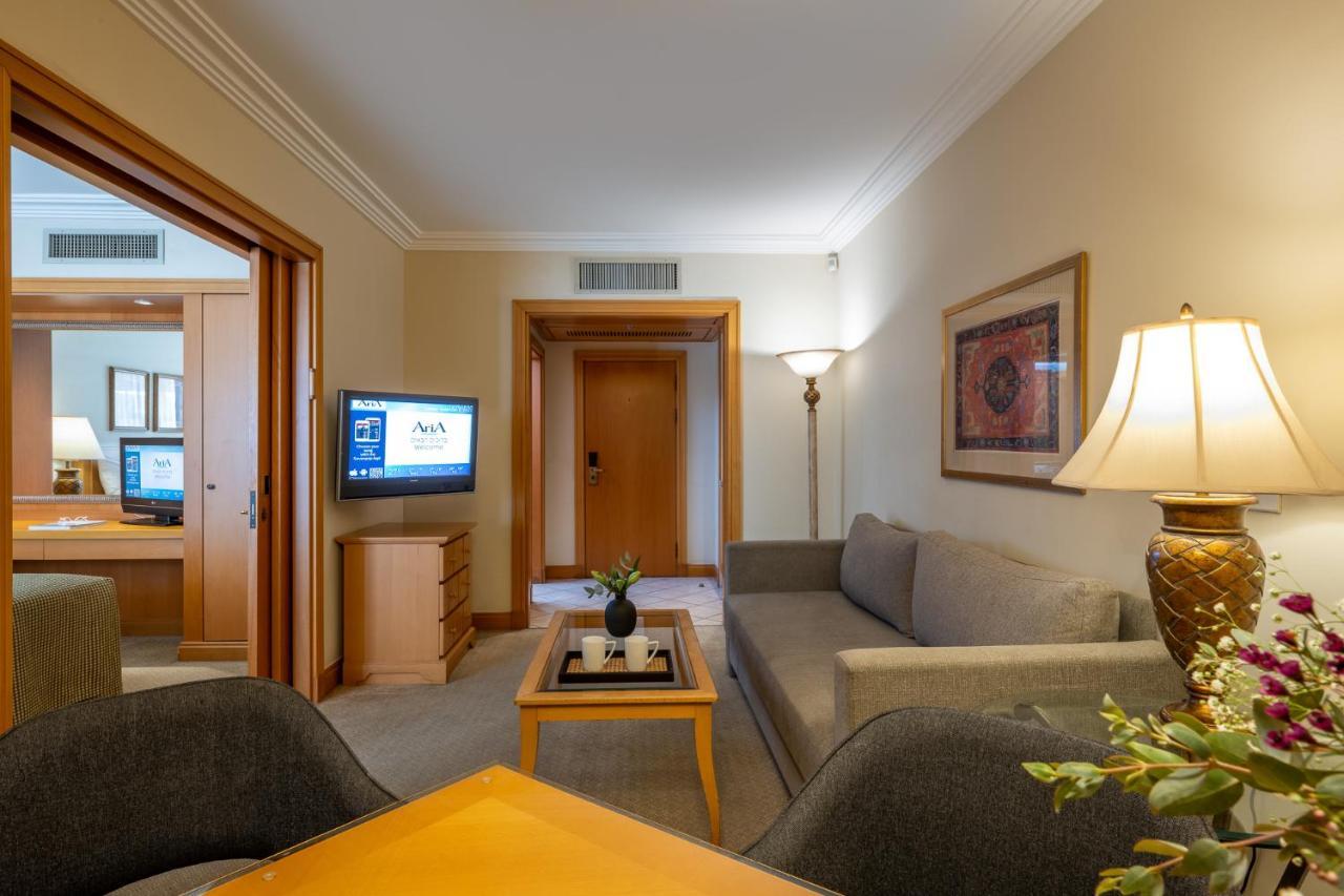 Aria Hotel Eilat Exterior foto A suite at the Grand Hyatt Hotel, Amman, Jordan